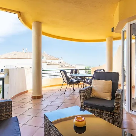 Lejlighed Great Views, Large Terrace & Walking Distance *