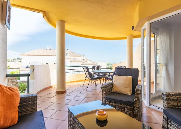 Lejlighed Great Views, Large Terrace & Walking Distance *